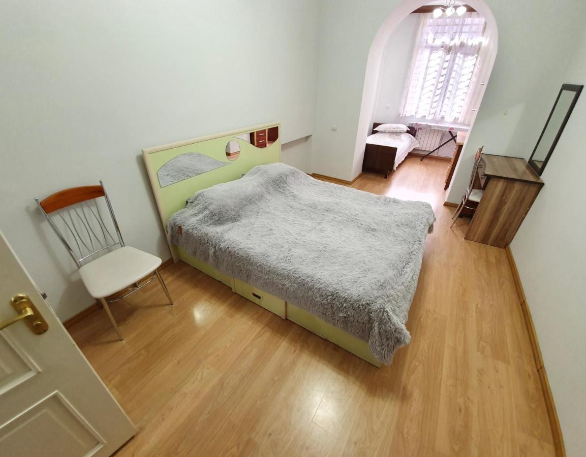 Cozy Apartment Near Opera House Erévan Extérieur photo